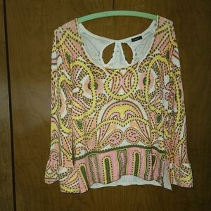 Escio long bell sleeve two keyhole back sz m